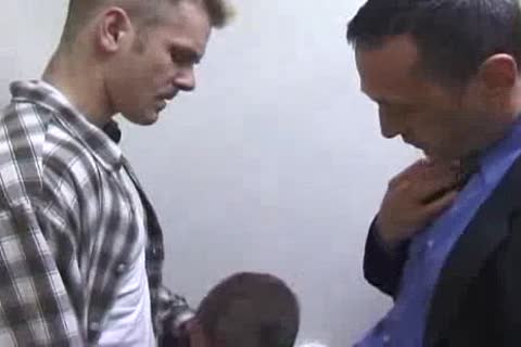 daddy Josh @ Tthellos man Office.