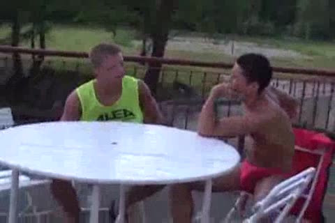 Sex In Tthis chab Dock