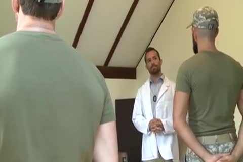 Foursome Medical Military Exam (double dildo)