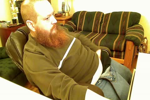 Porn Distracted Me From Finding A clip To Watch, And The Next Thing I Knew I Had My ramrod In My Hand. I Think It Has A Mind Of Its Own.