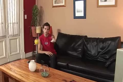 Bareback threesome together with british twink