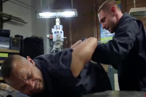 Shop Worker receives Beaten And hammered