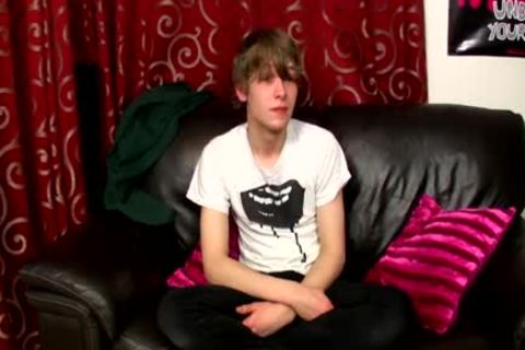 Josh Reveals That Hes A confident Wanker