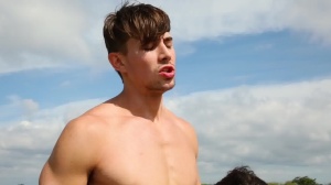 Stranded - Damien Stone, Jack Hunter 69 Hook up