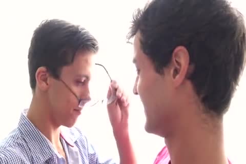 twink BigDick And The Nerdy bare Bottom