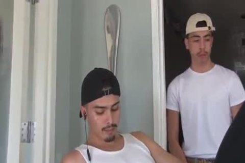 Ativo Gostoso Fazendo Novinho De Puta