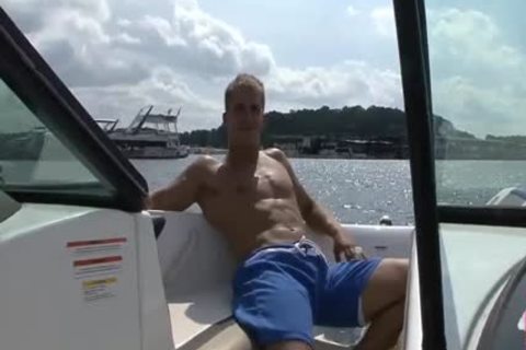 Brandon Lewis pounding In Public