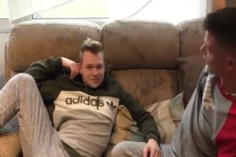 charming twink acquires His Pink aperture drilled