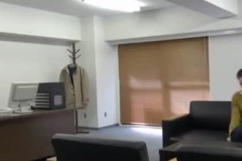 Oriental twinks In Office suck Jerk And Cums