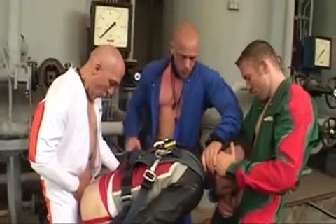 extreme German Fist