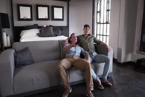 3some Bedroom Barefuck With toy