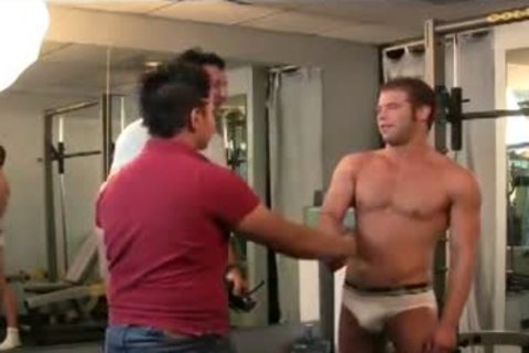 Hunky homo Gym Rats engulf & plow
