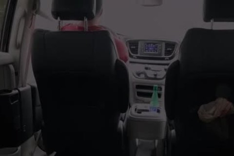 Muscle Bear daddy nails chap In Car For Smoking