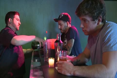 Randyblue.com - excited chap Dallas Evans Meets Darksome Stranger Reese Rideout