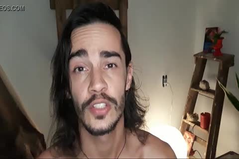 CONTO ERÓTICO Homo - PEGUEI MEU NAMORADO COM MEU MELHOR AMIGO - JUAN CALABARES