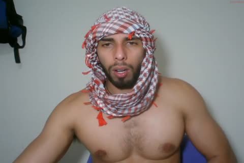 Arab chap With beautiful Assplay
