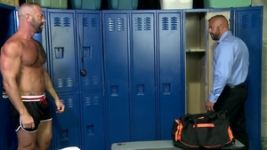 PrideStudios.com: Rico Leon cum swallowing sex scene