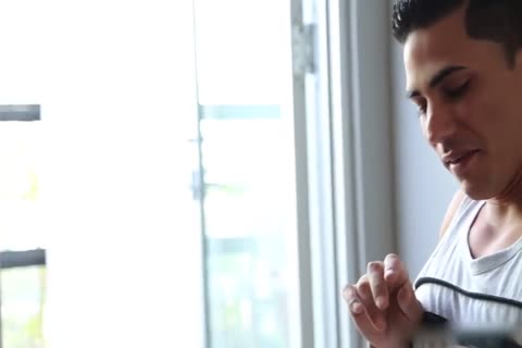 Topher Dimaggio pounds Levi Karter