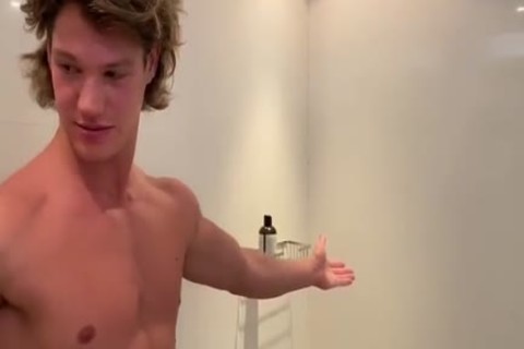 Jerome Exupery In Shower To Bedroom