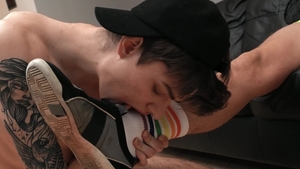 BROMO.com: Brown hair John and Jamie Owens doggy style indoors