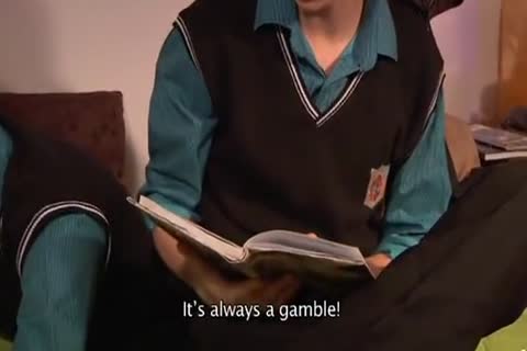 nudeback - A beautiful twink Takes a Risk for sex