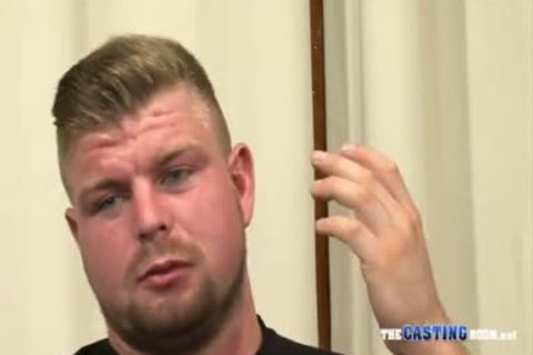 British Muscle Buff jerk off & cum