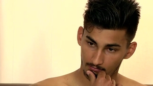 new Hung London Lad Liam - Liam Burlington