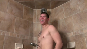 Activeduty: Ajay is muscle brunette