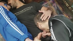 he's waiting On All Fours - Rocky Vallarta, Romeo Davis & Teddy Torres