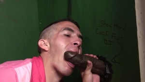 GloryholeAndHandjobs: Tj Gold sucks black cock