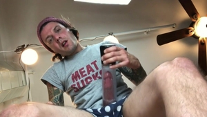 AlternaDudes - Thick Christop sucking huge balls & jacks off