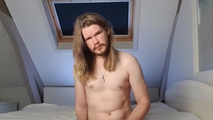 AlternaDudes - Solo dutch skater Duncan jacks off