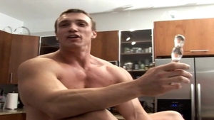 BangBangBoys: Muscle jerking uncut cock