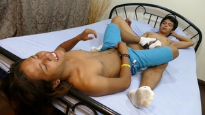 Twinky Feet - Asian George rushes sex