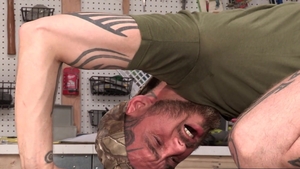 Tatted hairy Hunk Gives Facial To yummy Handyman