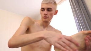 Liam Like uncover big cock