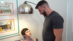 Family Dick: Dakota Tastes Stepdad Ian's Manhood