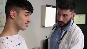 DoctorTapes: Scott Shows Rob His Long, Hard Secret Weapon