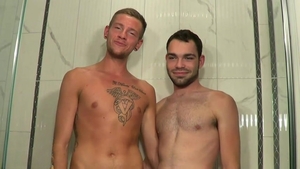 jockbreeders: Elliott Vance Shows How It's Done