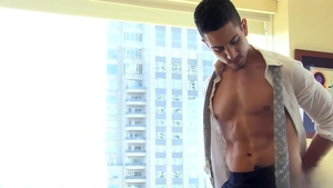 americanmusclehunks: Flexing Muscles, Filling Holes with Beau