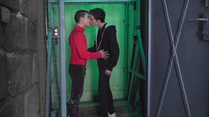Moving Kisses