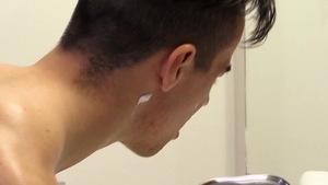 Family Dick: Bareback Shaving Time, Boys!