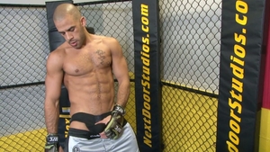 Austin Wilde: Battling the Bag