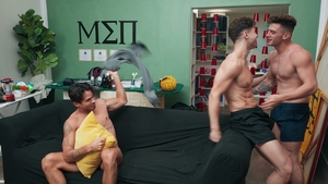 Men: Kyle Shares His Passion with Dillon