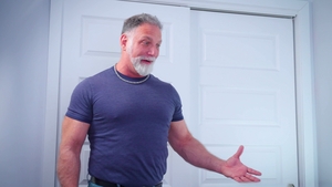 Icon Male: Lascivious Liaisons – Tasting Forbidden Fruit