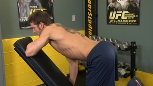 Next Door Male: Ripped Bod Wanking in the Gym